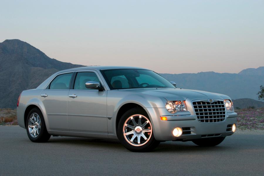  Chrysler 300C (LX) 2005 года  (фото 42 из 120)